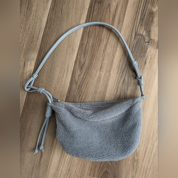 Free People Handbags - Free People Sky Blue Suki Sherpa Sling Bag